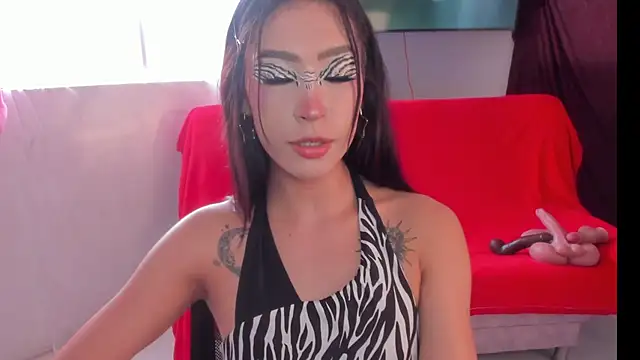 Ounla Sweet online show from 06/25/26, 10:36