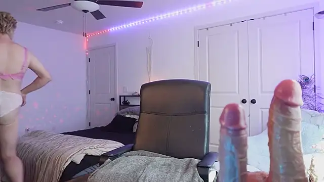 Mona The MILF online show from 12/03/25, 08:18