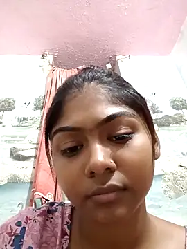 Snapshot of Cute_diya023 chatting on 03/04/26, 03:18 Cute diya023 online show from 03/04/26, 03:18