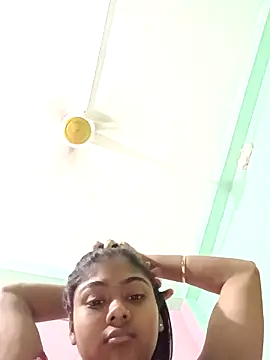 Cute diya023 online show from 04/01/26, 07:00