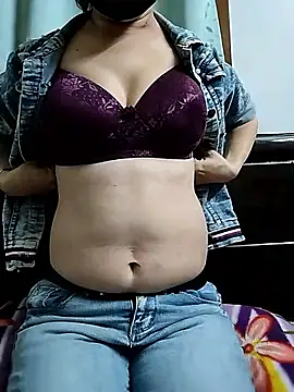 Queencandy736 online show from 01/16/26, 07:56