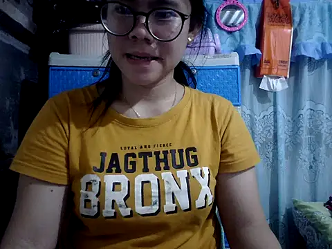 xxdreamgirl69 online show from 03/12/26, 09:59