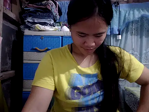 xxdreamgirl69 online show from 04/02/26, 01:47