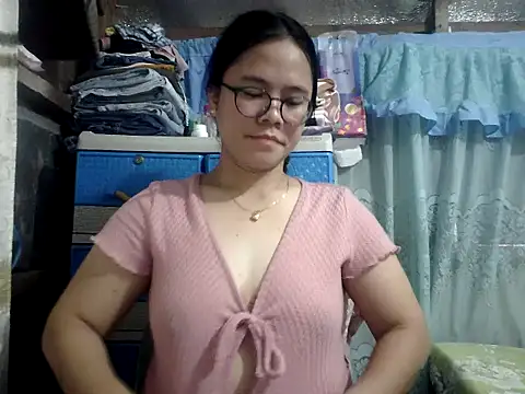 xxdreamgirl69 online show from 05/09/26, 02:39