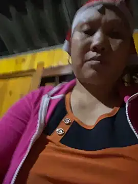 LeoPet2x online show from 12/04/25, 01:31