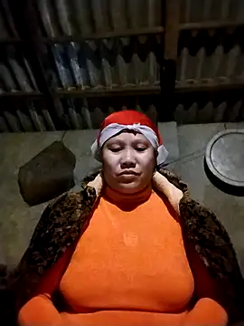 Snapshot of LeoPet2x chatting on 01/18/26, 04:55 LeoPet2x online show from 01/18/26, 04:55