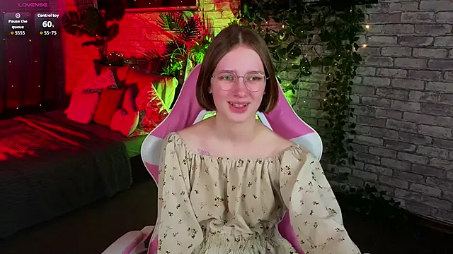 Mia Mooore online show from 01/13/26, 01:27