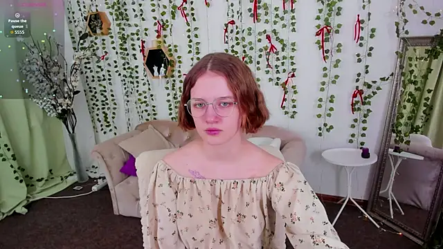 Mia Mooore online show from 02/28/26, 01:23