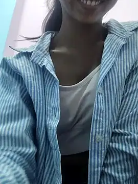 Isha Liha online show from 12/16/25, 05:45