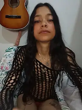 Emma Everett online show from 12/03/25, 01:31