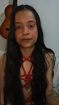 Emma Everett online show from 12/16/25, 01:38