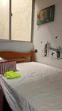 Emma Everett online show from 01/10/26, 01:35