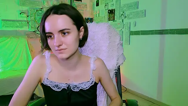 KateWillows online show from 02/11/26, 04:06