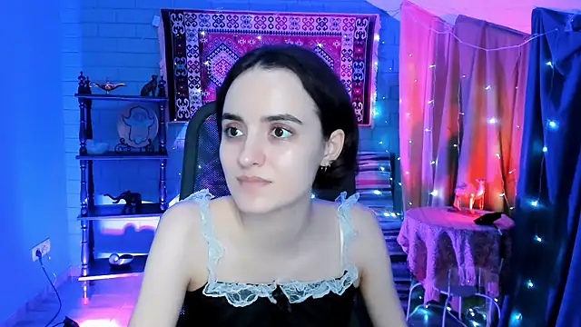 KateWillows online show from 03/13/26, 07:04