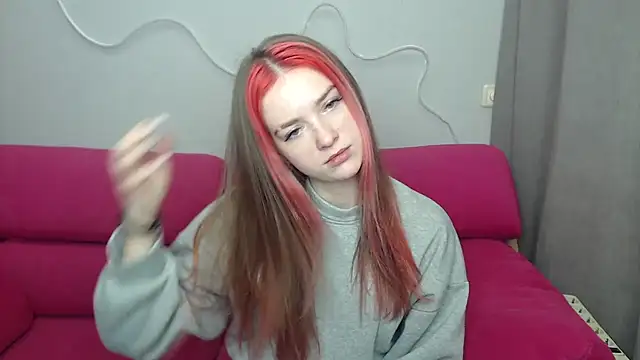 CassieLiam online show from 12/01/25, 10:31