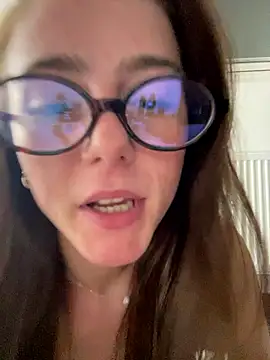 Naughty leigh  online show from 01/13/26, 06:24