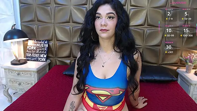 MarianaMontezz online show from 12/17/25, 12:00