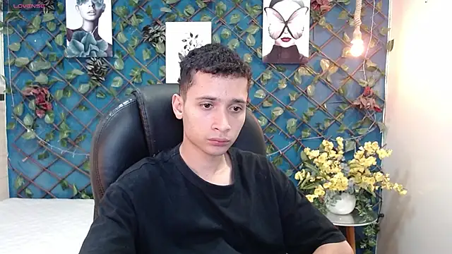 Snapshot of LucassSmith11 chatting on 07/02/26, 10:49 LucassSmith11 online show from 07/02/26, 10:49