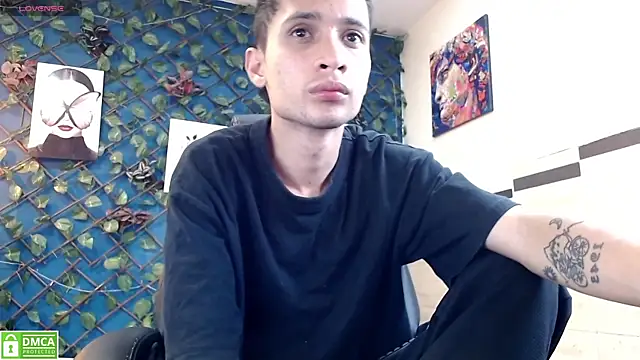 Snapshot of LucassSmith11 chatting on 07/17/26, 03:46 LucassSmith11 online show from 07/17/26, 03:46