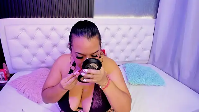 MHONIKBELUCCI online show from 01/17/26, 11:04