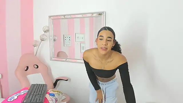 Amaia Monroe online show from 01/10/26, 11:31