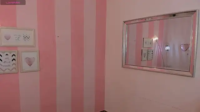 Amaia Monroe online show from 04/17/26, 01:19