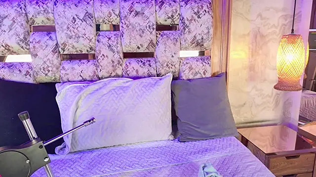 emily dempsey online show from 01/12/26, 07:19