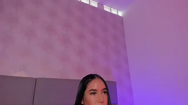 Emily luve online show from 05/26/26, 07:54
