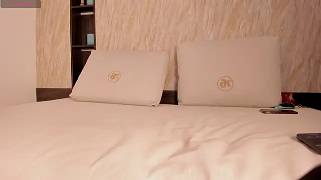 ayla velt online show from 03/20/26, 07:30