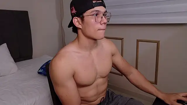 Snapshot of Thony_Big chatting on 01/15/26, 07:17 Thony Big online show from 01/15/26, 07:17