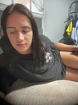 larysinha online show from 04/13/26, 10:59