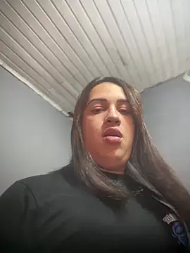 larysinha online show from 07/19/26, 04:44