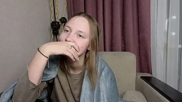 BibiStapler online show from 12/18/25, 07:09