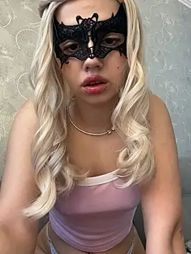 s4rah online show from 03/03/26, 12:33