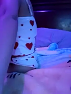 flaquitaShayy online show from 12/01/25, 10:53