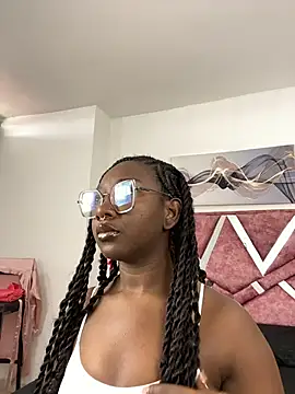 ZahhyGrey online show from 02/18/26, 09:00