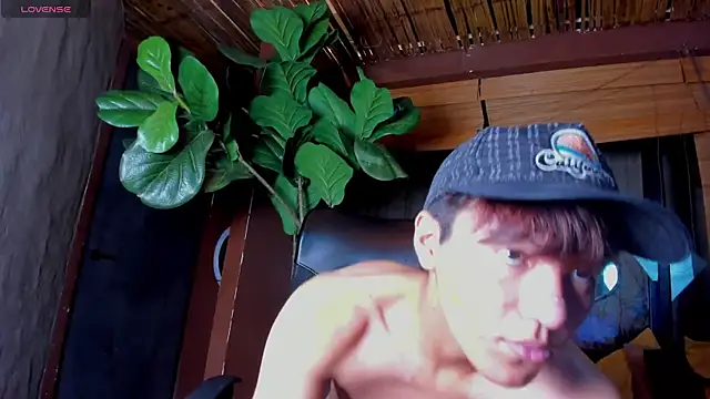 isaac grimm online show from 04/09/26, 02:55