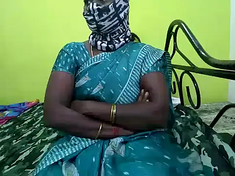 Snapshot of tamil_sumathi chatting on 07/04/26, 05:57 tamil sumathi online show from 07/04/26, 05:57