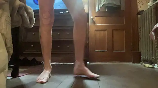 Tom03276 online show from 02/11/26, 03:33