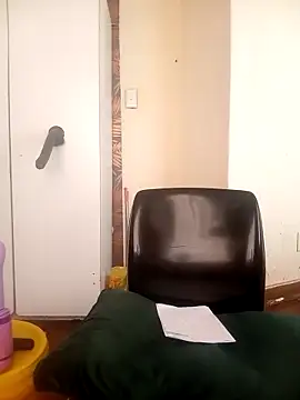 naughty horny bitch online show from 04/10/26, 07:35