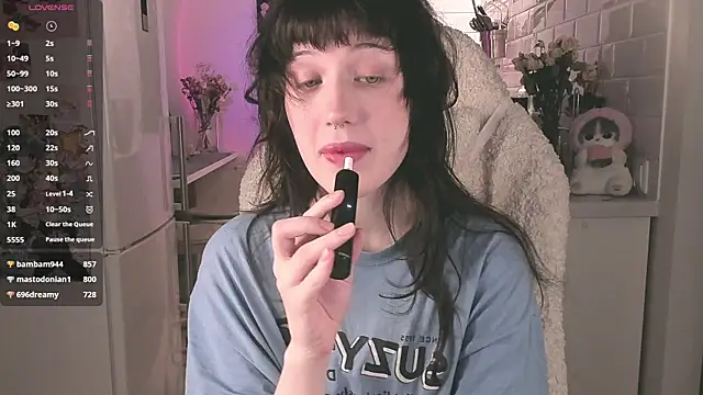 MePretty online show from 03/19/25, 10:09