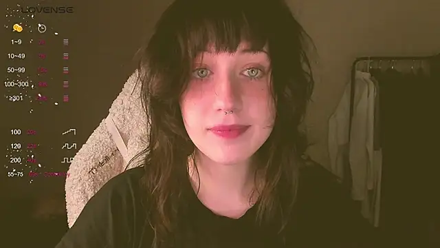 MePretty online show from 09/16/25, 04:52