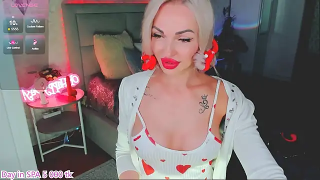 Snapshot of Lola_Bombita chatting on 05/12/26, 12:35 Lola Bombita online show from 05/12/26, 12:35