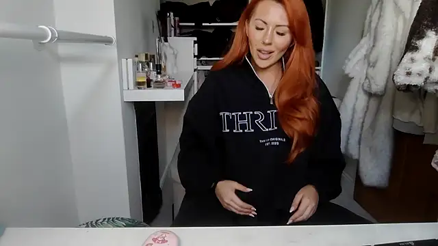 Emberreignedit online show from 02/16/26, 03:30