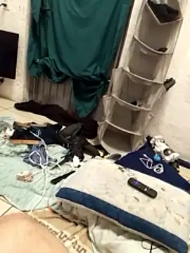 Cuchurus1216 online show from 12/21/25, 05:20