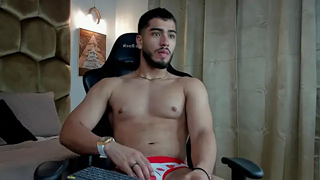 Franco banderas online show from 02/14/26, 02:03