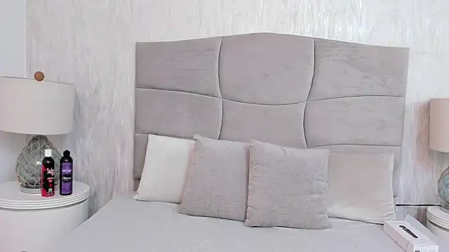 Naomii BDSM online show from 01/15/26, 12:54