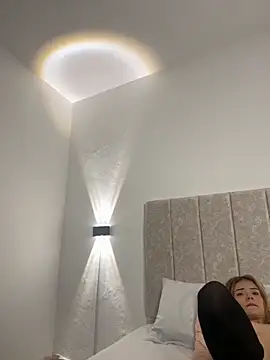 Scarlett Lee1 online show from 12/03/25, 12:58