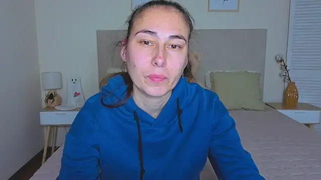 Olivia milf  online show from 11/29/25, 07:17