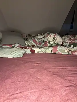 Snapshot of Me_Jason_X69 chatting on 12/01/25, 04:01 Me Jason X69 online show from 12/01/25, 04:01